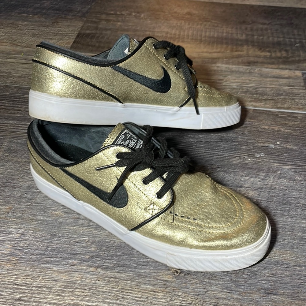 Nike SB Stefan Janoski Zoom Leather Metallic Gold (Size 8) RARE DISCONTINUED